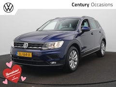 Volkswagen Tiguan - 1.5 TSI ACT Comfortline / Trekhaak / Acc / Sensoren