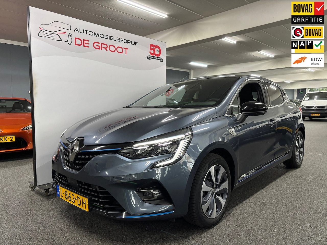 Renault Clio - 1.6 E-Tech Hybrid 140 Zen / NL-auto, Automaat, Apple Car Play - AutoWereld.nl