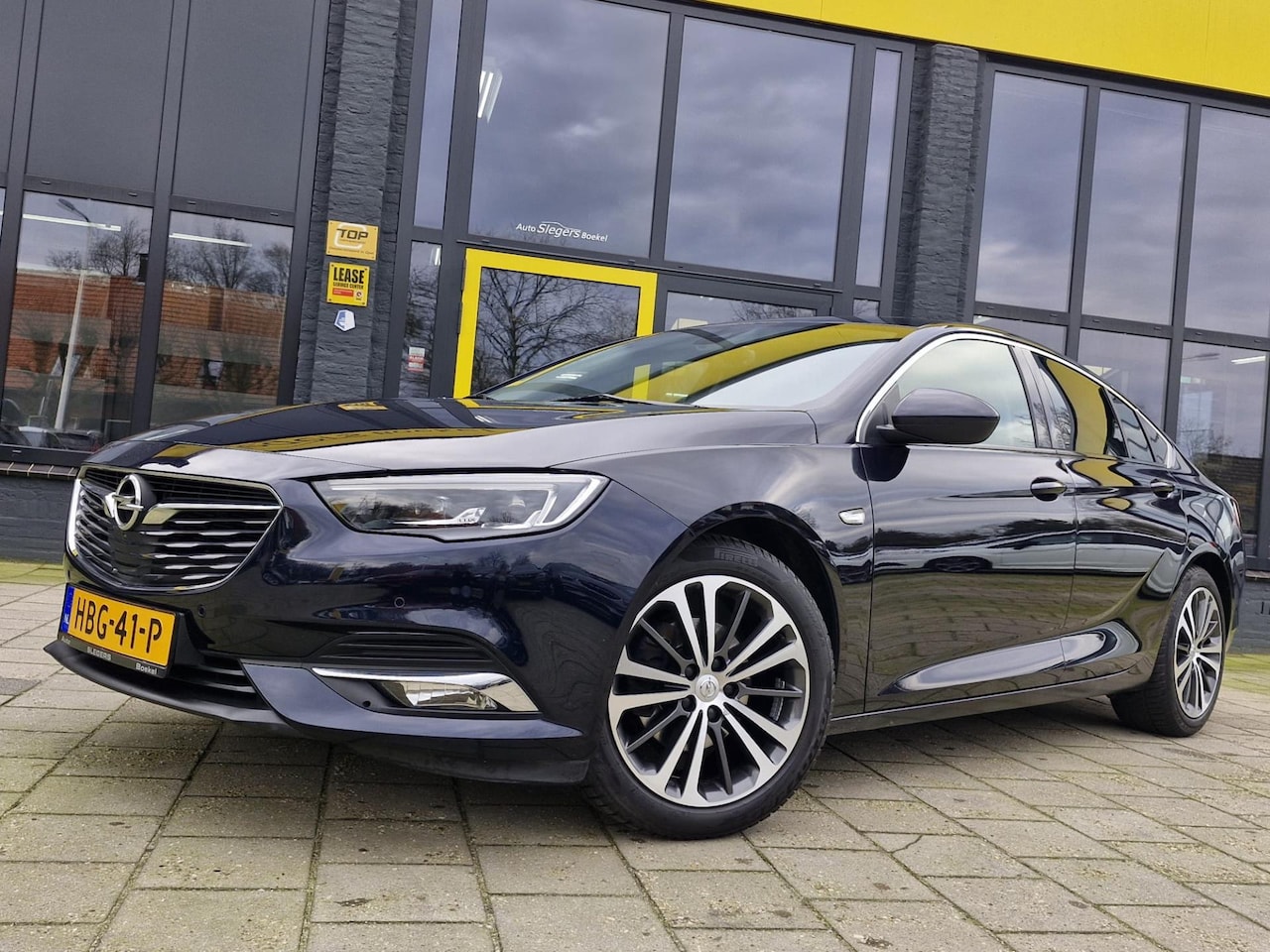 Opel Insignia Grand Sport - 1.5 Turbo Edition | Parkeer Camera V + A | Android auto/ Apple Carplay | Stoelverkoel. | S - AutoWereld.nl