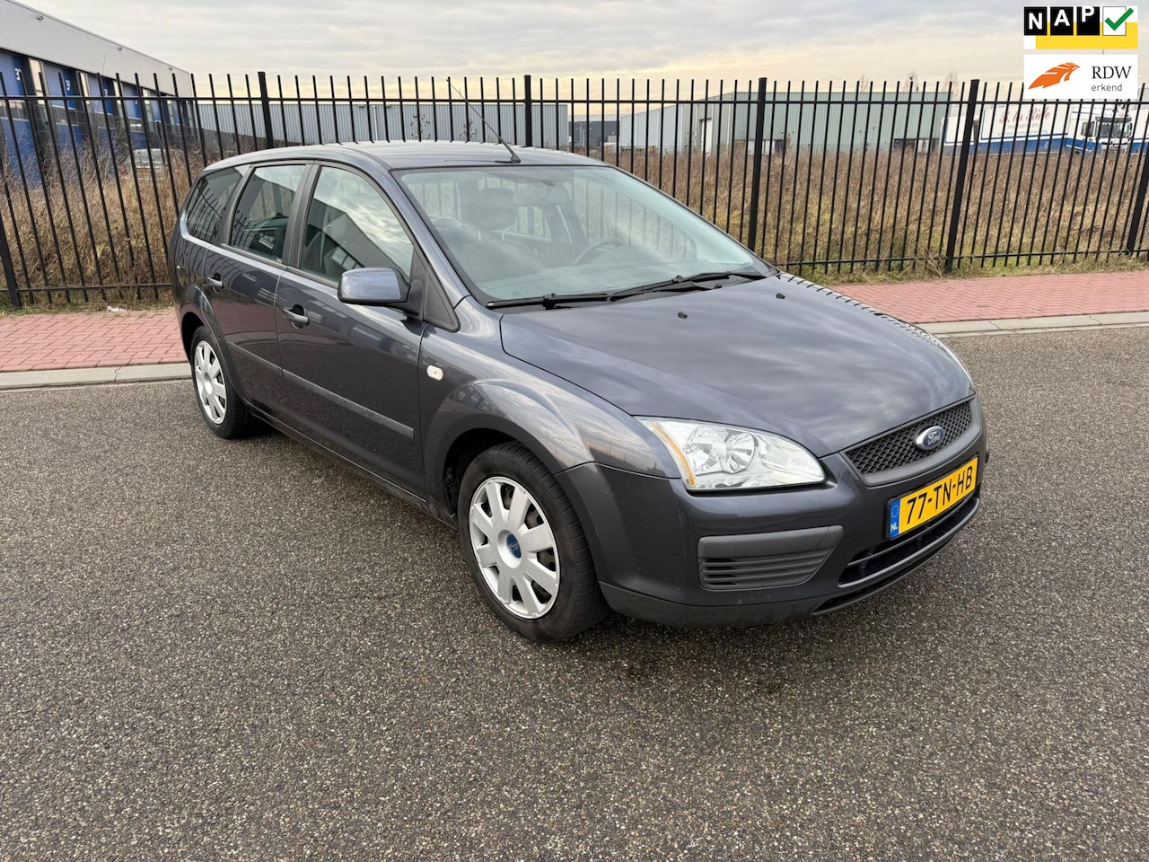 Ford Focus Wagon - 1.6-16V Trend 1.6-16V Trend - AutoWereld.nl