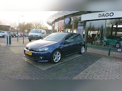 Volkswagen Golf - 1.4 TSI Highline R-line 122PK