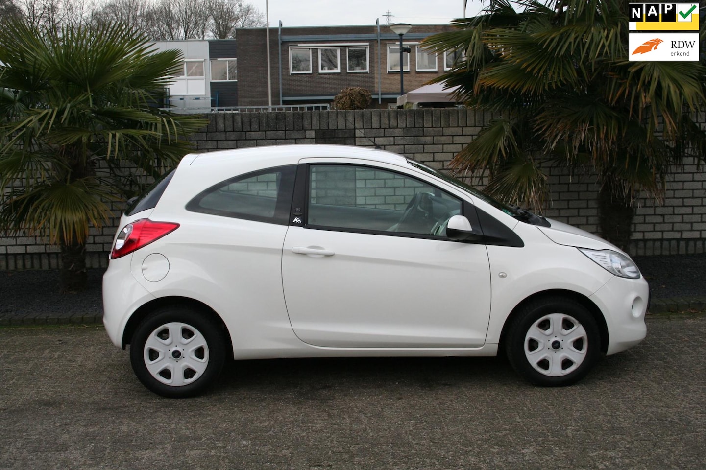 Ford Ka - 1.2 Champions League start/stop, airco - AutoWereld.nl