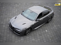 Alfa Romeo Giulia - 2.9 V6 Quadrifoglio