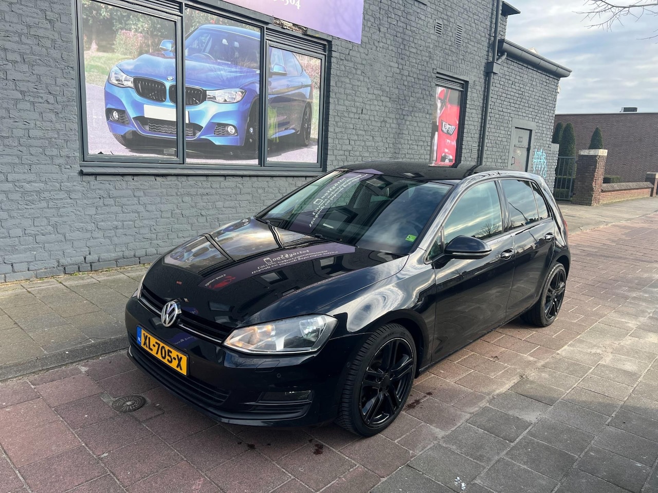 Volkswagen Golf - 1.2 TSI Highline 1.2 TSI Highline - AutoWereld.nl