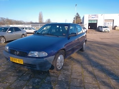 Opel Astra - 1.6I SEASON