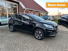 Peugeot 2008 - 1.2 PURETECH ALLURE SLECHTS 33.000 KM