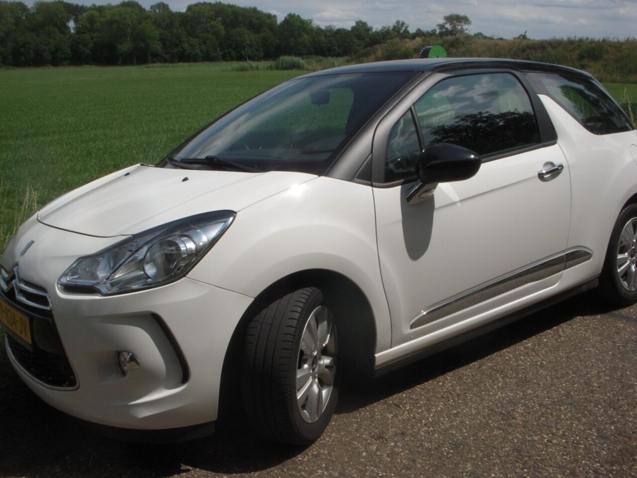 Citroën DS3 - 1.2 PURET. SO CHIC AIRCO 1op25 - AutoWereld.nl