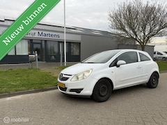 Opel Corsa - 1.2-16V Essentia