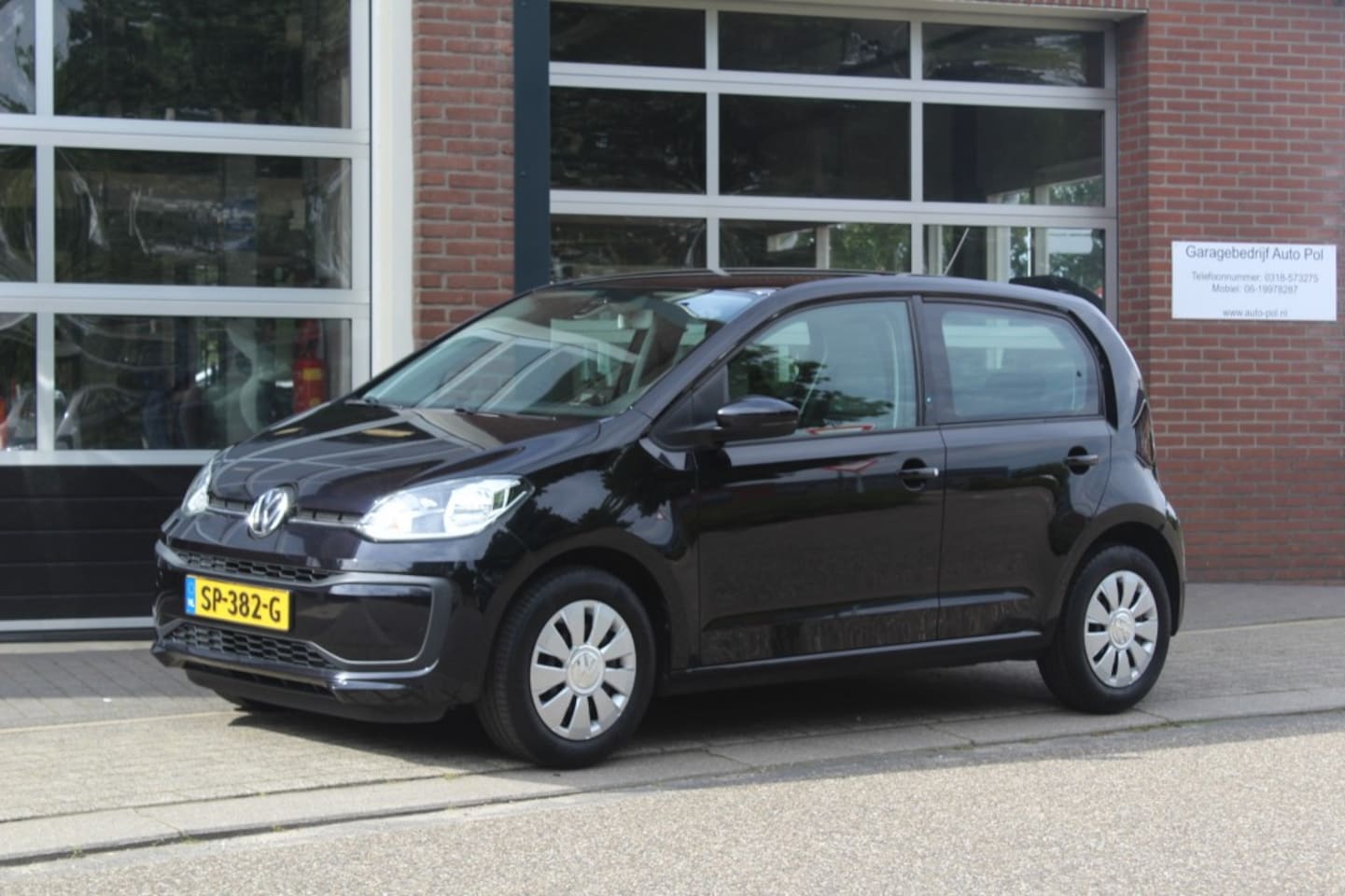 Volkswagen Up! - 1.0 BMT move up! 1.0 BMT MOVE UP - AutoWereld.nl