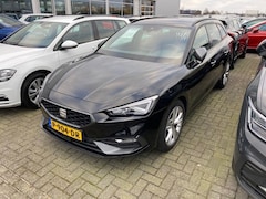 Seat Leon Sportstourer - 1.0 TSI FR Business Intense 111pk | Adaptief cruise control | Dodehoekdetectie | App conne