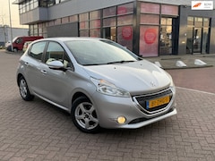 Peugeot 208 - 1.2 VTi Blue Lease Airco Navigatie apk 5 DR