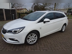 Opel Astra Sports Tourer - 1.0 Turbo 120 Jaar Edition SPORTS TOURER 105 PK * AIRCO * NAVI * PDC * Kamera