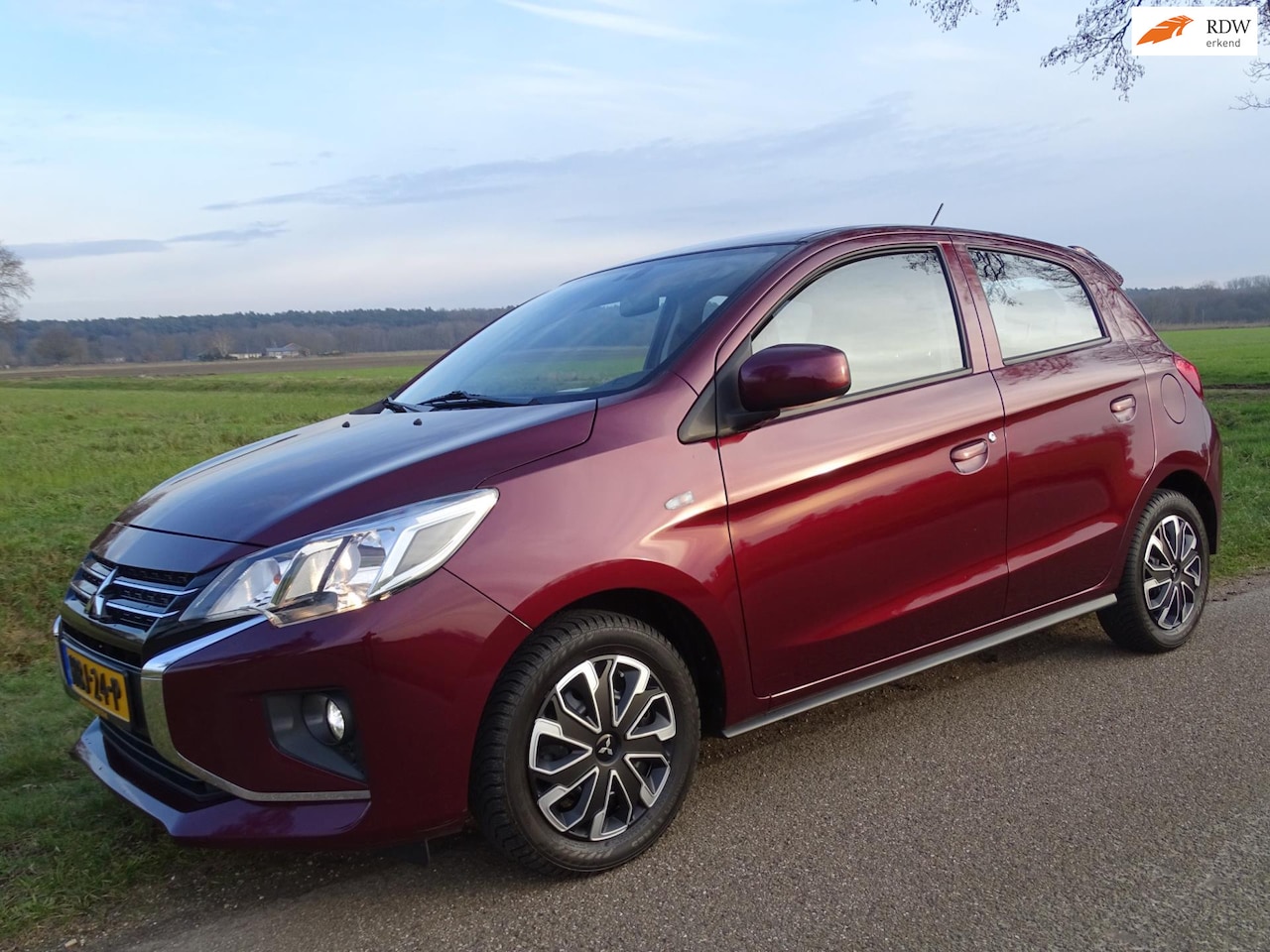 Mitsubishi Space Star - 1.0 Cool+ 1.0 Cool+ - AutoWereld.nl