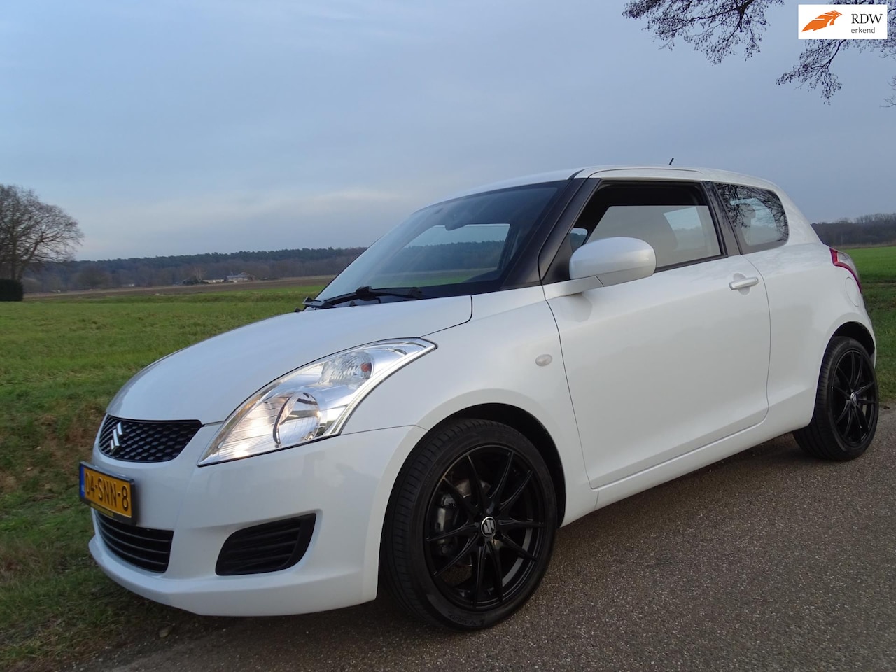 Suzuki Swift - 1.2 Comfort EASSS 1.2 Comfort EASSS - AutoWereld.nl