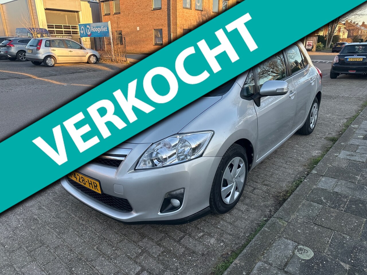 Toyota Auris - 1.8 Full Hybrid Aspiration 1.8 Full Hybrid Aspiration - AutoWereld.nl