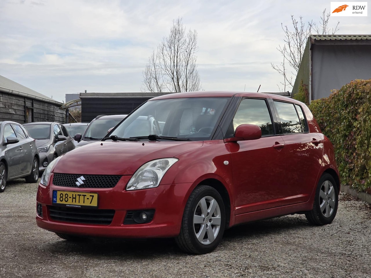 Suzuki Swift - 1.3 Shogun 5 drs./Airco/LMV/PDC - AutoWereld.nl