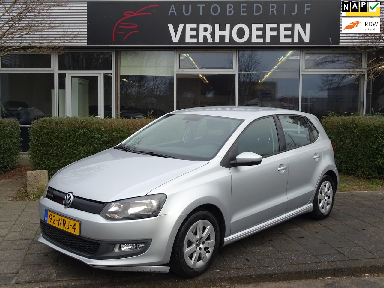 Volkswagen Polo - 1.2 TDI BlueMotion Comfortline - CRUISE / CLIMATE CONTR - AUX - VOL ONDERHOUD ! - AutoWereld.nl