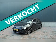 Volkswagen Golf - 2.0 TDI Life Business * Pano * Climate * Led * Dealer Onderhouden