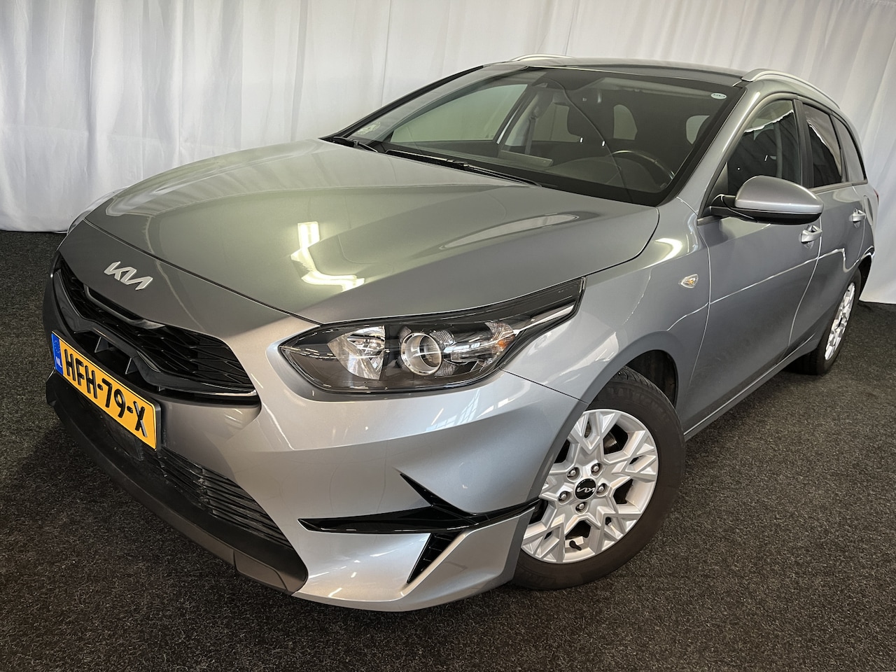 Kia Cee'd Sportswagon - Ceed 1.0 T-GDi DynamicLine 1E EIGN/AIRCO/STOELVERW./APPLE/LMV - AutoWereld.nl