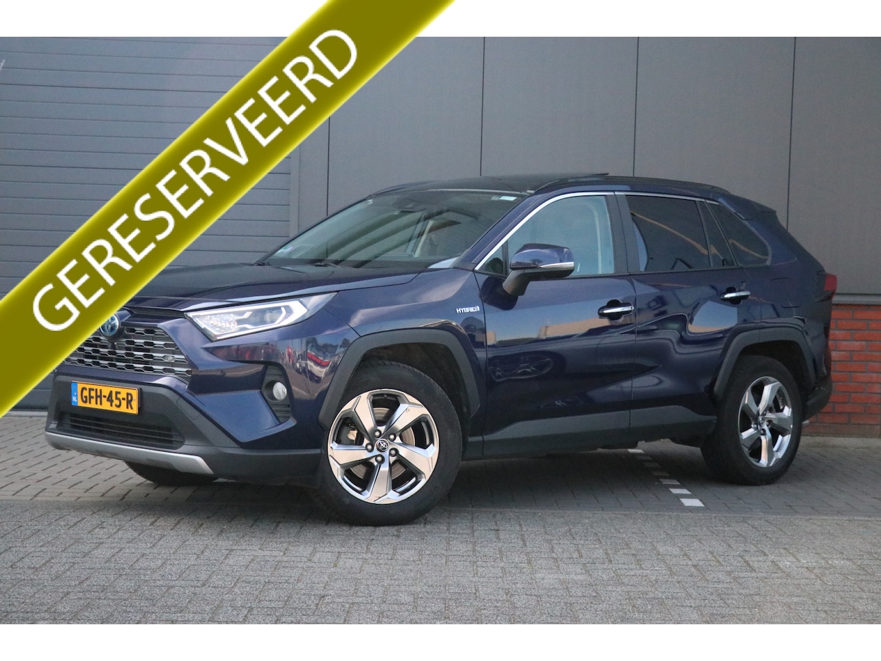 Toyota RAV4 - 2.5 Hybrid Executive PANORAMADAK | 360 camera | dealer onderhouden | - AutoWereld.nl