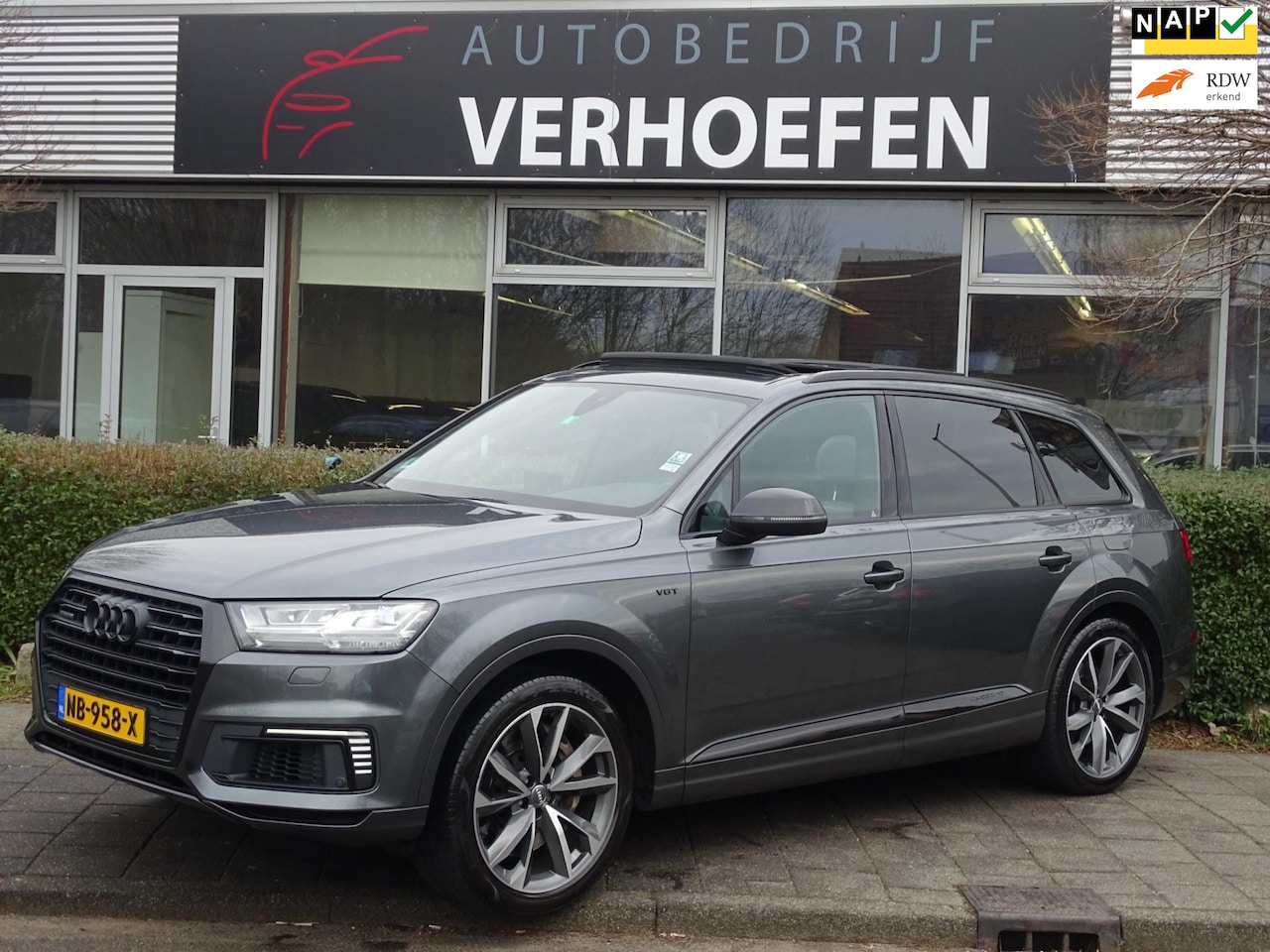 Audi Q7 - 3.0 TDI e-tron quattro Sport - S LINE - PANORAMADAK - STOEL VERW - LEDER BEKLED - TREKHAAK - AutoWereld.nl