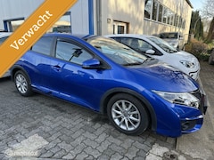 Honda Civic - 1.8 sport met Navi/Facelift