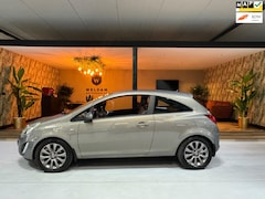 Opel Corsa - 1.2-16V Cosmo NAP Trekhaak Achteruitrijcamera Bluetooth Parkeersensoren Rijklaar