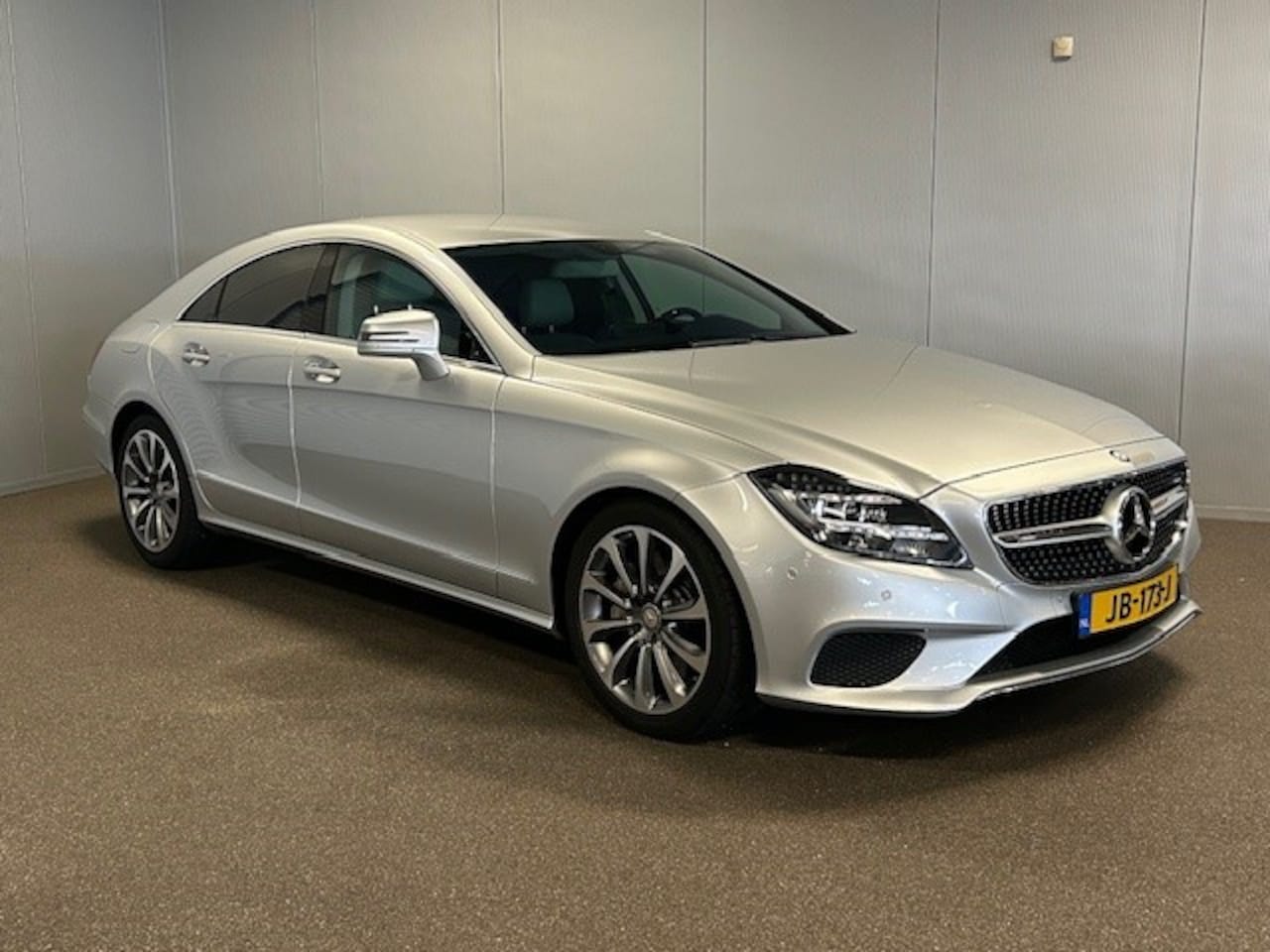 Mercedes-Benz CLS-klasse - 400 Sport-NAVI-SOUND-LED-SFEER-COMPLEET - AutoWereld.nl