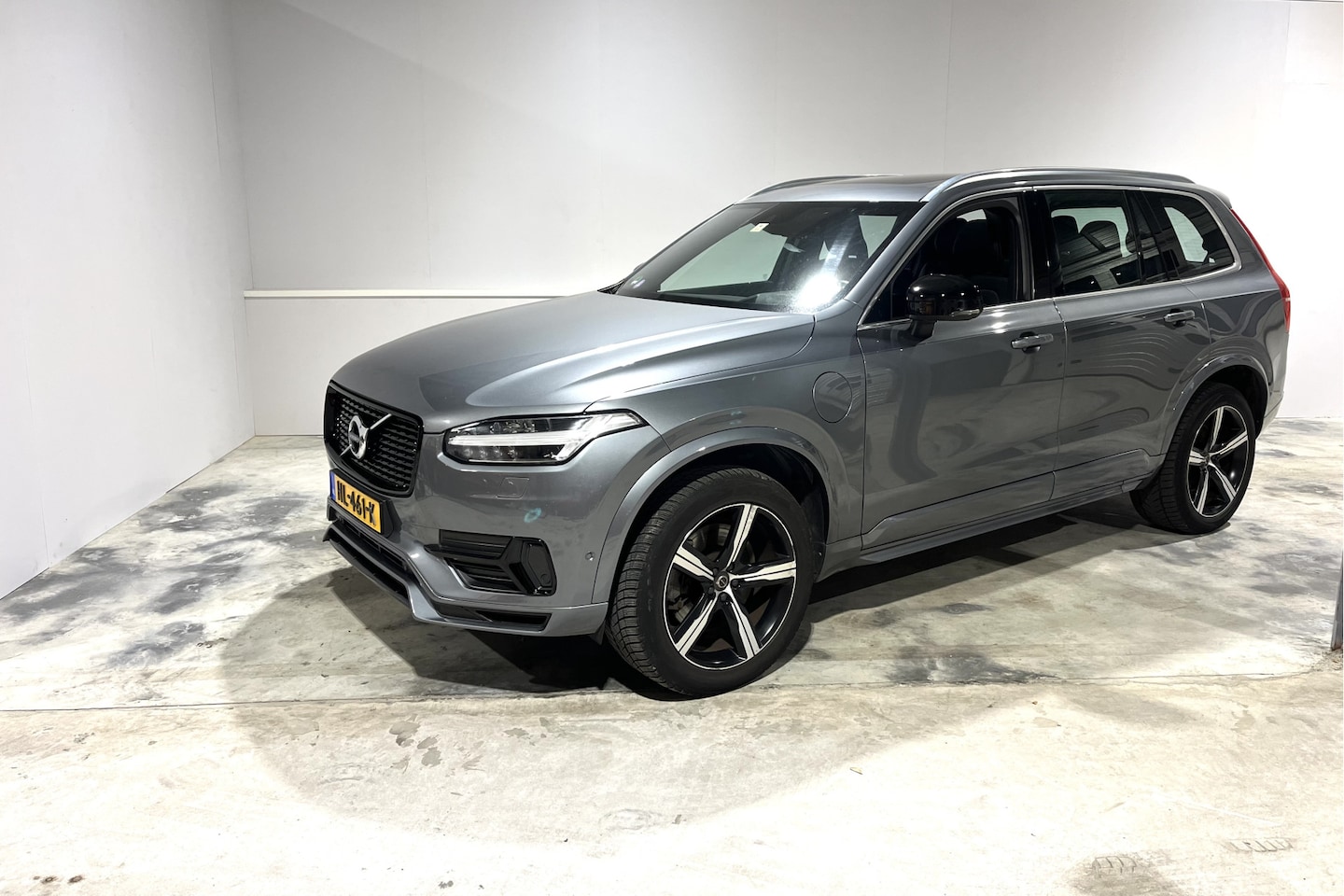 Volvo XC90 - 2.0 T8 Twin Engine AWD R-Design 2.0 T8 Twin Engine AWD R-Design - AutoWereld.nl