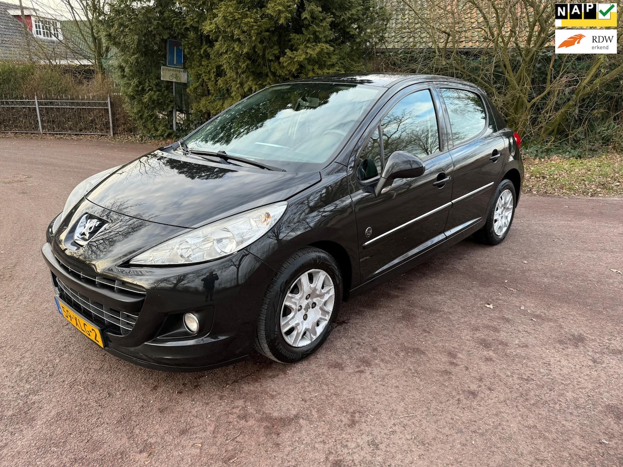 Peugeot 207 - 1.4 VTi Urban Move / Airco / Nap / Apk / Lm / 5d / - AutoWereld.nl