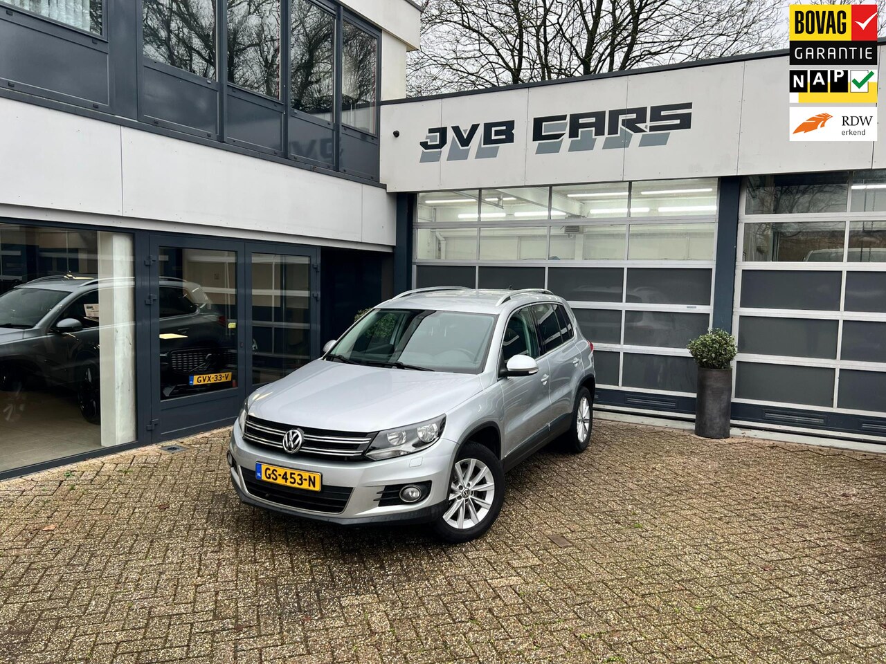 Volkswagen Tiguan - 1.4 TSI R-Line Edition 1.4 TSI R-Line Edition - AutoWereld.nl