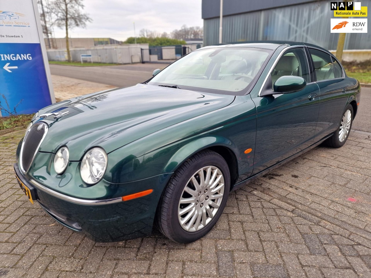 Jaguar S-type - 3.0 V6 Executive 3.0 V6 Executive, Nieuwe Apk, Nap, Zeer goed rijdend, Inruil mogelijk. - AutoWereld.nl