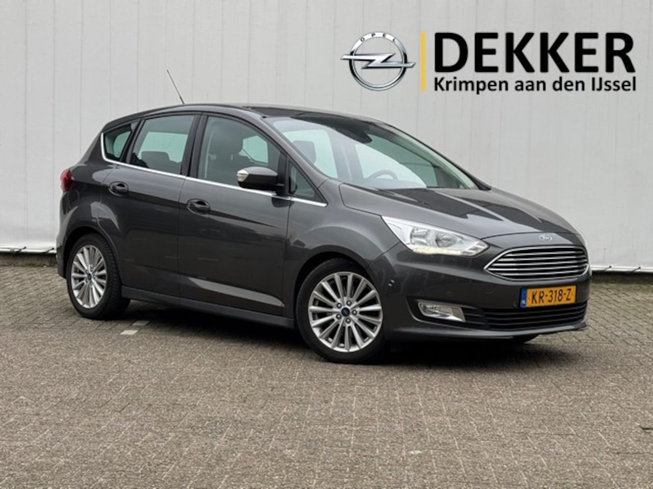 Ford C-Max - 1.5 Titanium 150PK met Navigatie + CarPlay, Park Assist, All Season banden - AutoWereld.nl