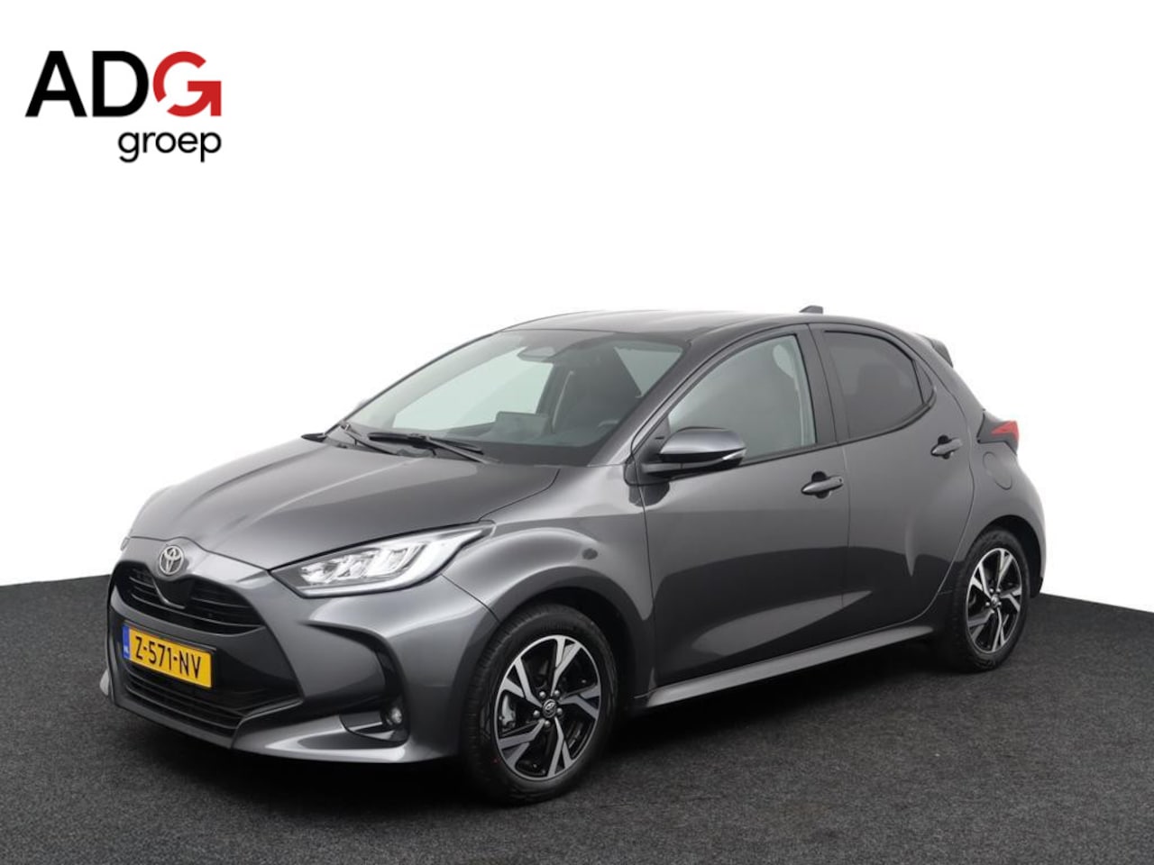 Toyota Yaris - 1.5 Hybrid 115 First Edition | Airco | Parkeercamera | Keyless | Apple carplay Android aut - AutoWereld.nl