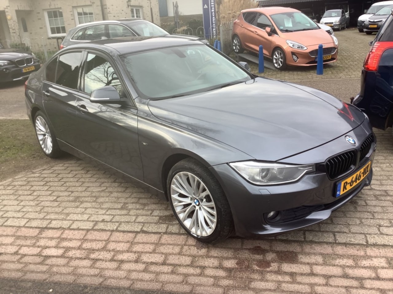 BMW 3-serie - 316i High Executive 316I HIGH EXECUTIVE - AutoWereld.nl