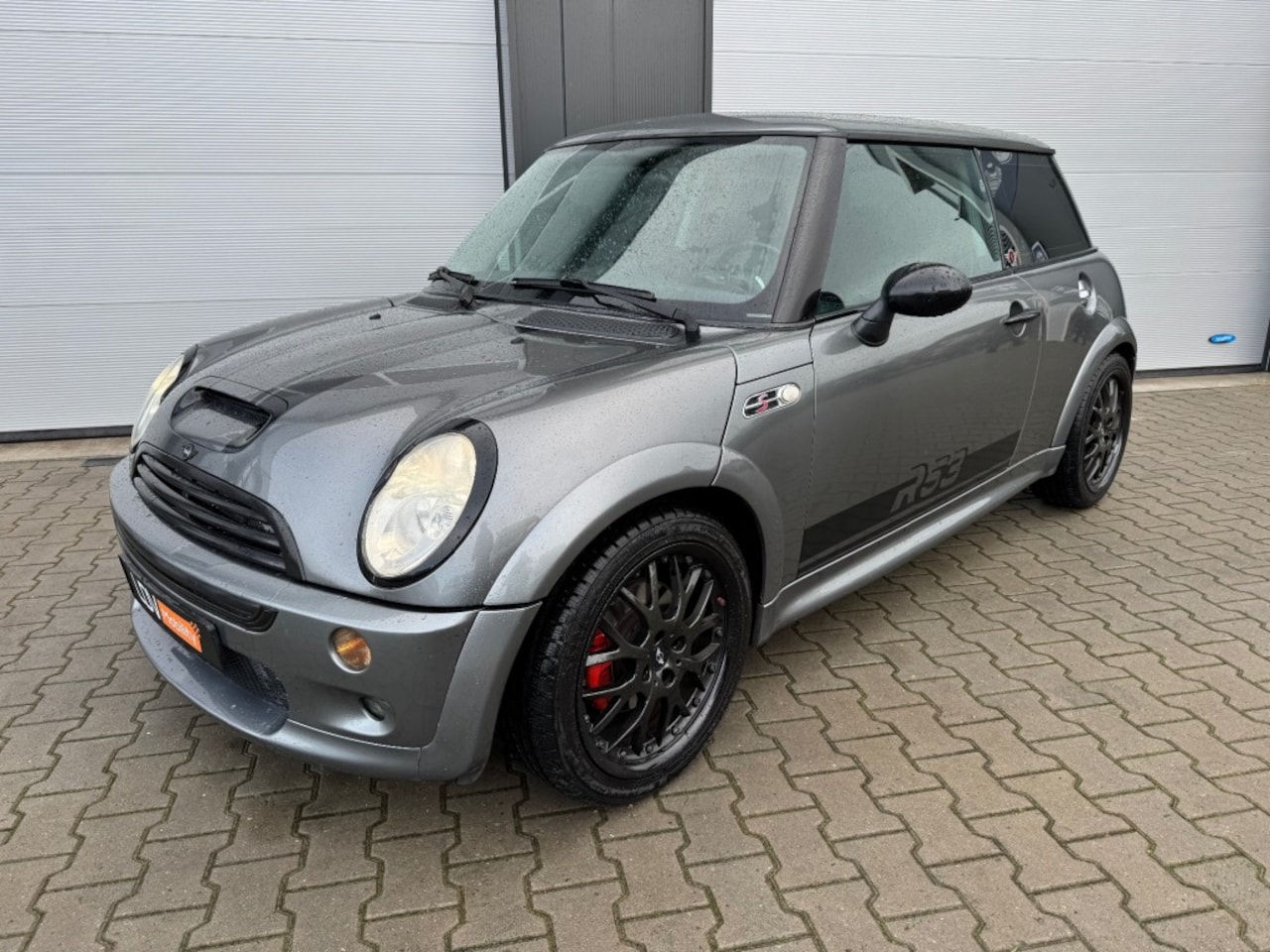 MINI Cooper S - 1.6 COOPER S R53 / GEREVISEERDE MOTOR 46.000 KM GELOPEN / NAVIGA - AutoWereld.nl