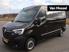 Renault Master - T33 2.3 dCi 135 L2H2 | Navigatie | Trekhaak | Camera