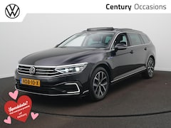 Volkswagen Passat Variant - 1.4 TSI PHEV GTE Business / Panoramadak / Elek. Stoelen / 360 Camera / Digital Dash