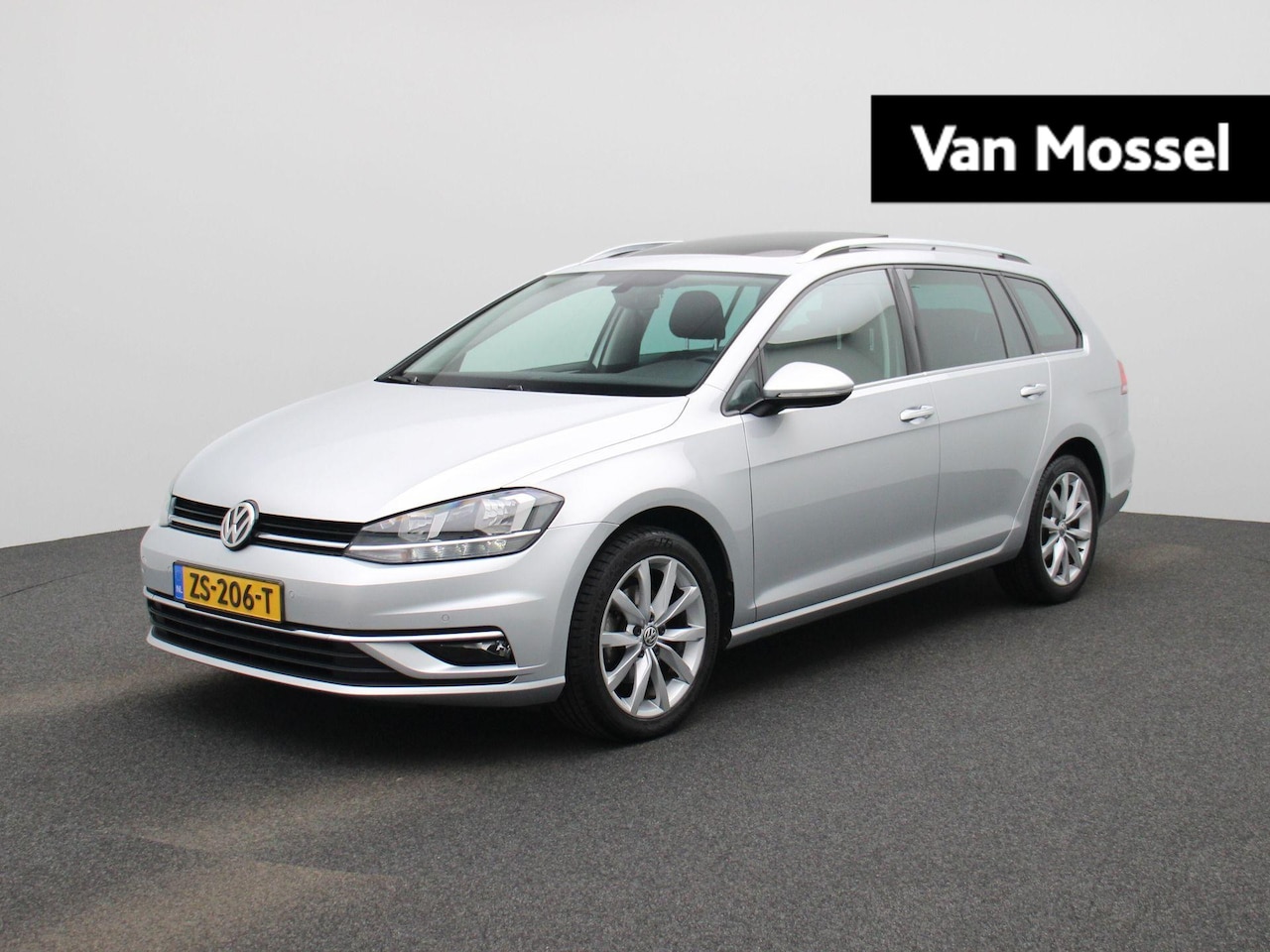 Volkswagen Golf Variant - 1.5 TSI Highline | Apple Carplay/Android Auto | Parkeersensoren | Cruise Control | Panoram - AutoWereld.nl