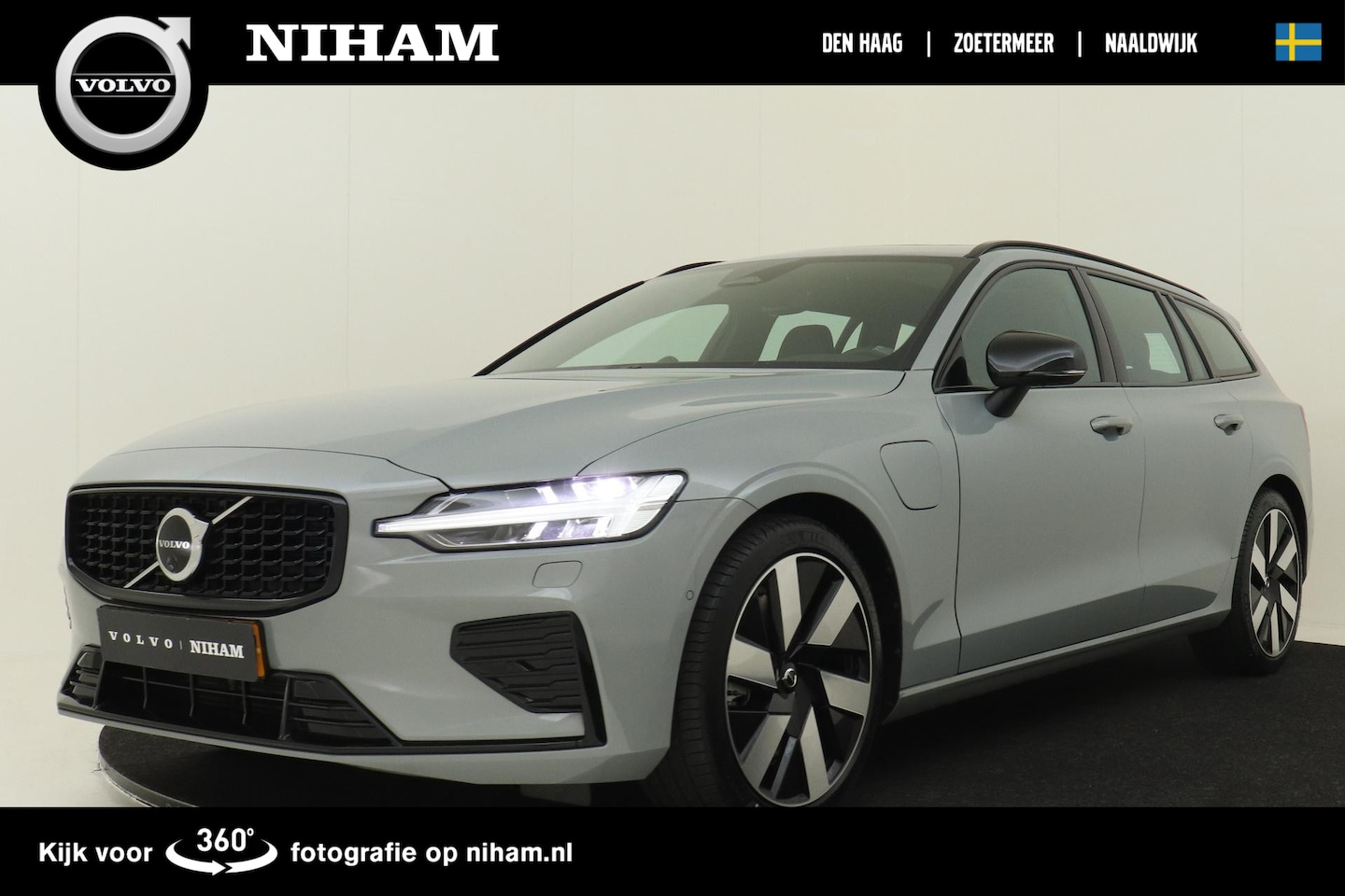 Volvo V60 - T6 PLUG-IN HYBRID AWD ULTRA DARK -PANO.DAK|BOWERS&WILKINS|360°CAM|20" - AutoWereld.nl