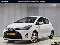 Toyota Yaris - 1.5 Hybrid Lease | Trekhaak | All Season banden | Navigatie | Nette auto |