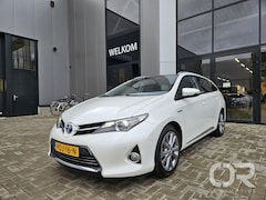 Toyota Auris Touring Sports - 1.8 Hybrid Executive Panorama