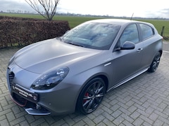 Alfa Romeo Giulietta - 1.750 Turbo Veloce Bose, Stoelverwarming, Sportstoelen, Xenon