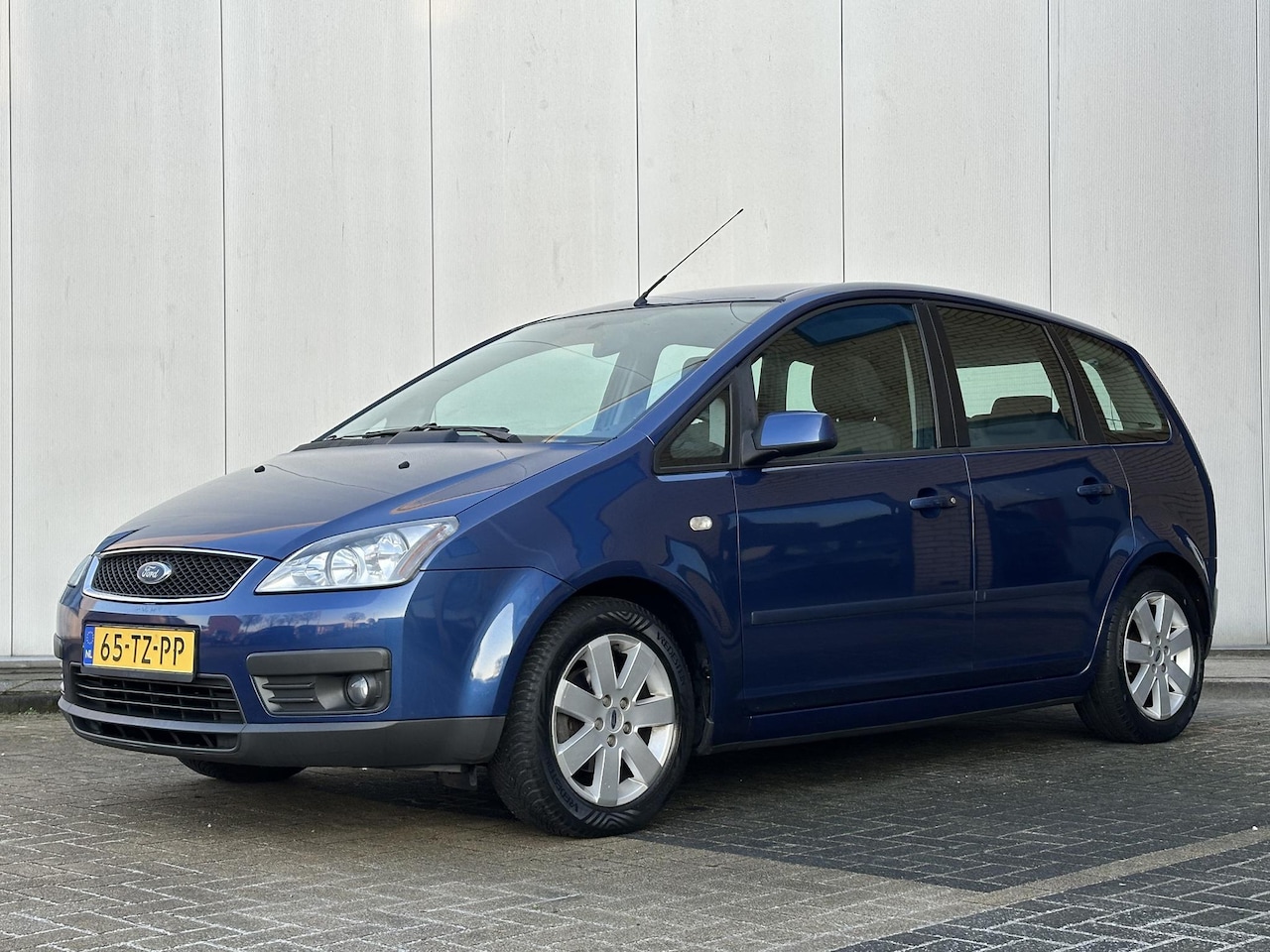 Ford Focus C-Max - 1.6-16V Trend l Trekhaak l Cruise l NAP l - AutoWereld.nl