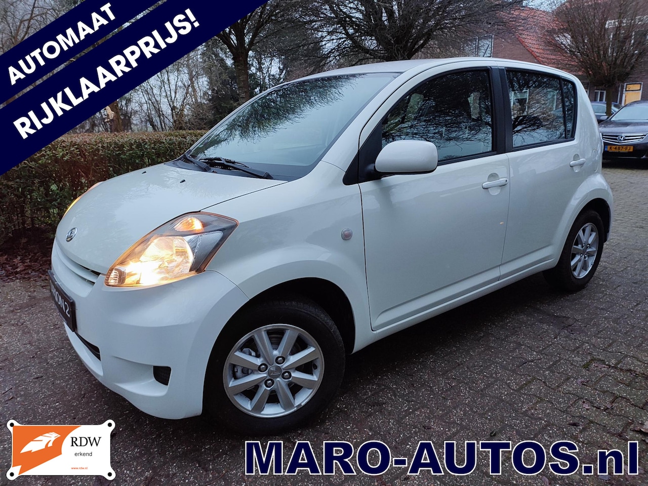 Daihatsu Sirion 2 - 1.3-16V Exclusive AUTOMAAT! AIRCO | AIRBAG Pack | 62.000 km! LM wielen | Boekjes | ALL-In - AutoWereld.nl