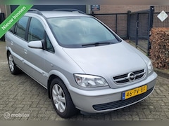 Opel Zafira - 2.2-16V Design Edition