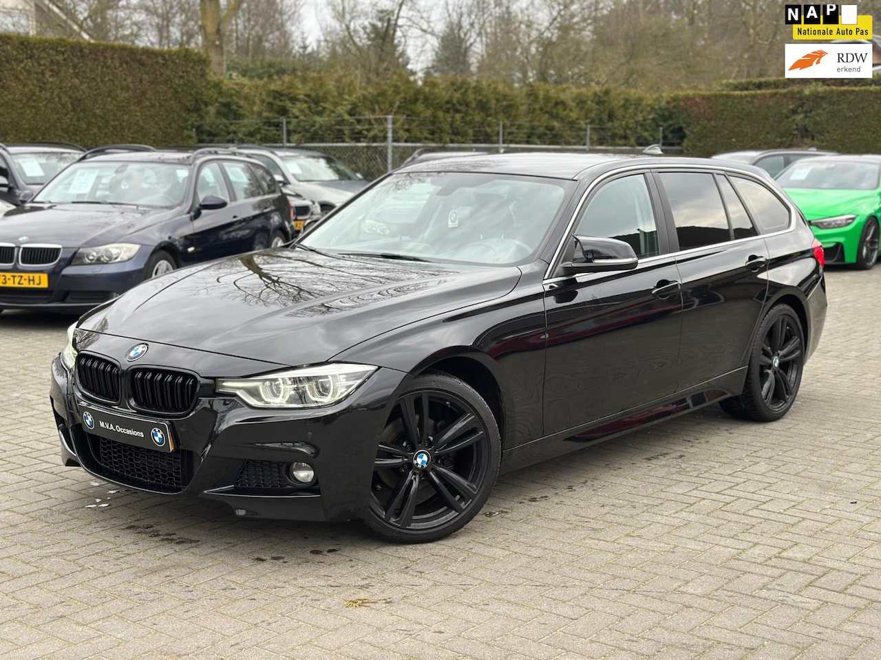 BMW 3-serie Touring - 318i Centennial Executive M sport|Navi|Automaat|19 inch M|Cruise control|Climate control.. - AutoWereld.nl