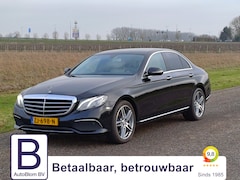 Mercedes-Benz E-klasse - 200 Prestige | Chique uitstraling | Hout interieur | 19 "AMG | SFEER | LED