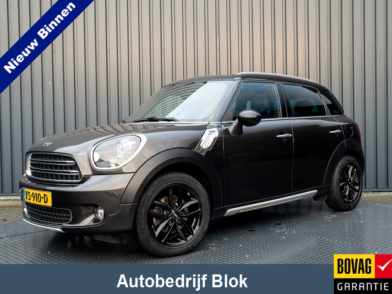 MINI Countryman - Mini 1.6 Cooper Pepper | Panodak | Xenon | Stoelverw. | Parkeersensoren | Prijs Rijklaar!! - AutoWereld.nl