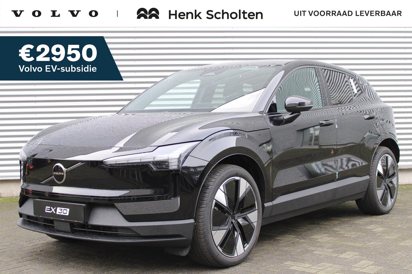 Volvo EX30 - Single Motor Extended Range Plus 69 kWh| 20" Aero Lichtmetalen Velgen | Getint Glas Achter - AutoWereld.nl